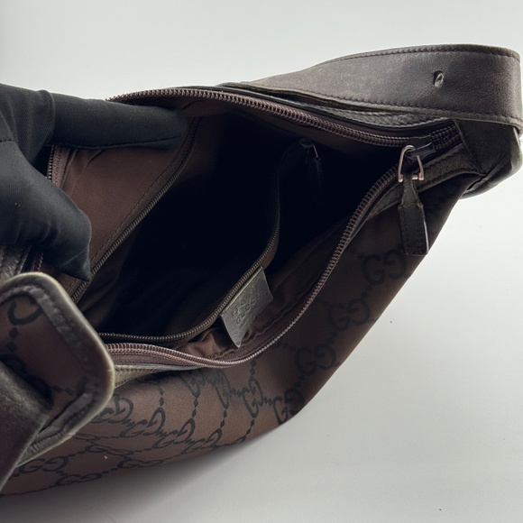 Vintage Gucci Shoulder Bag Brown GG Monogram Canvas - Picture 14 of 15